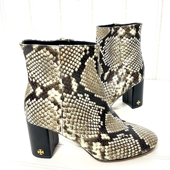 Tory Burch Brooke Bootie in Stamped Snake Print Size 5 374 - Picture 1 of 9